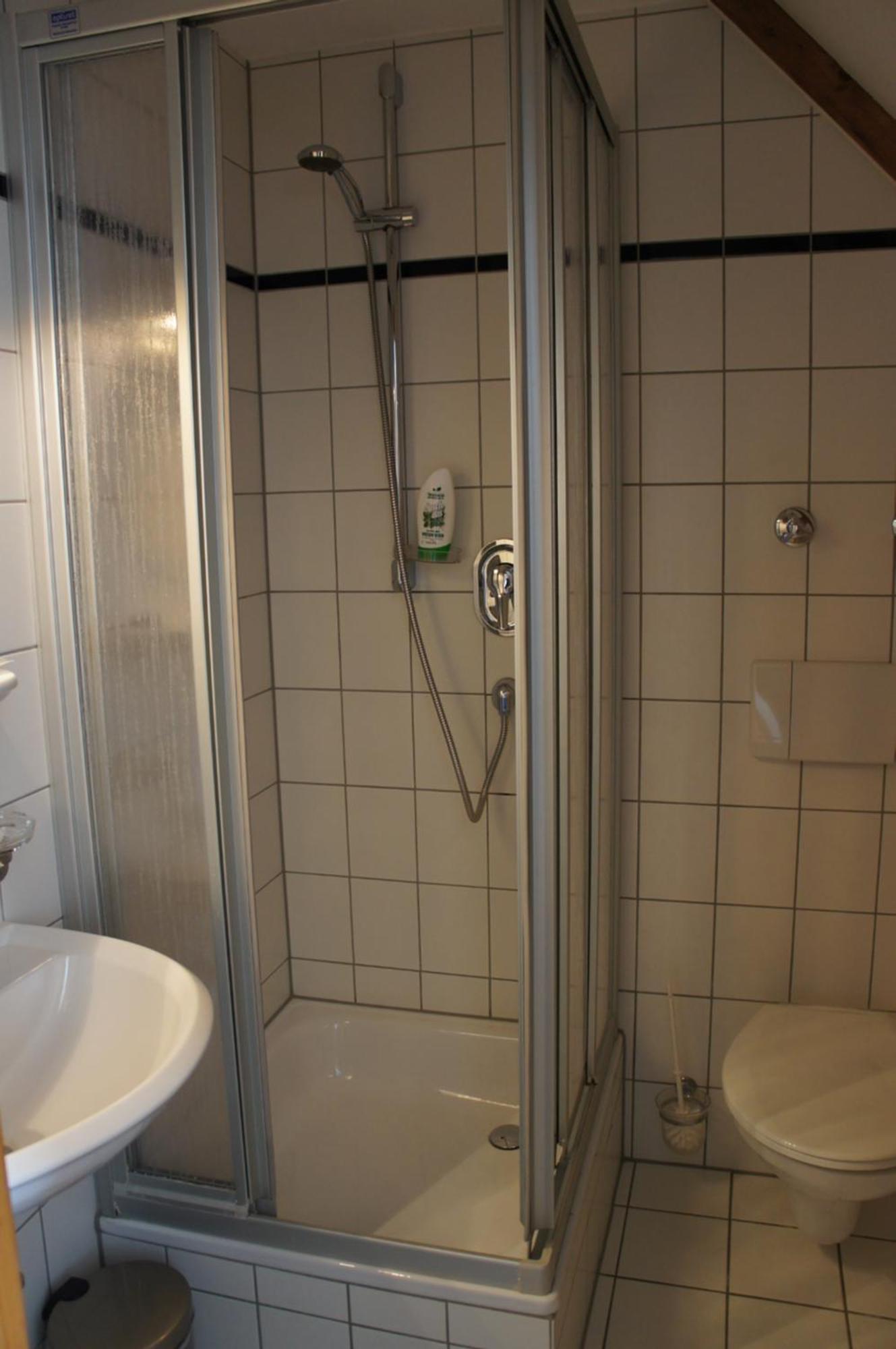 Hotel Schwarzer Adler Erlangen Oda fotoğraf
