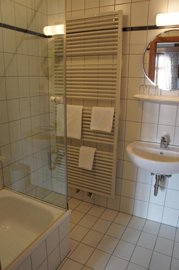 Hotel Schwarzer Adler Erlangen Dış mekan fotoğraf